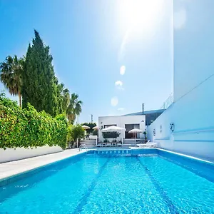 ** Hotel Tarba Hiszpania